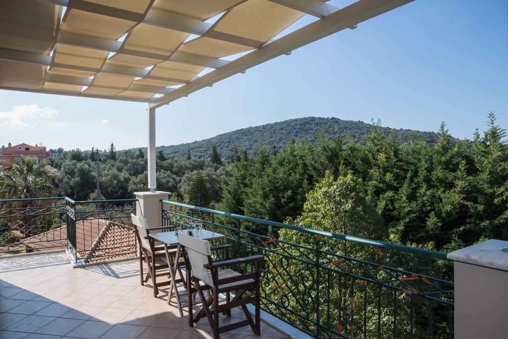 Dina Apartments Razata Экстерьер фото
