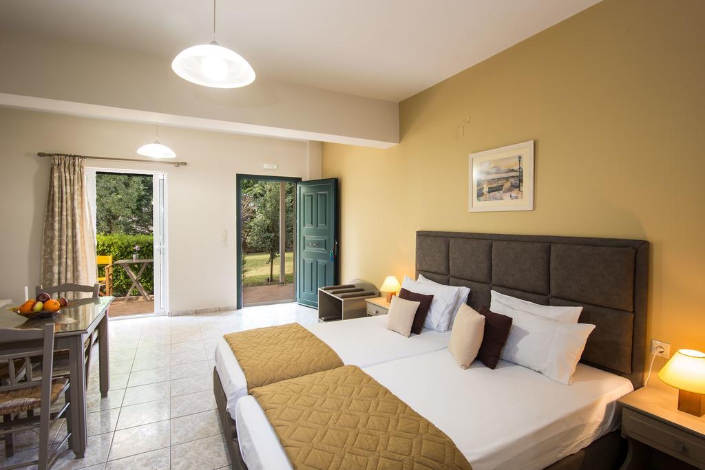 Dina Apartments Razata Экстерьер фото