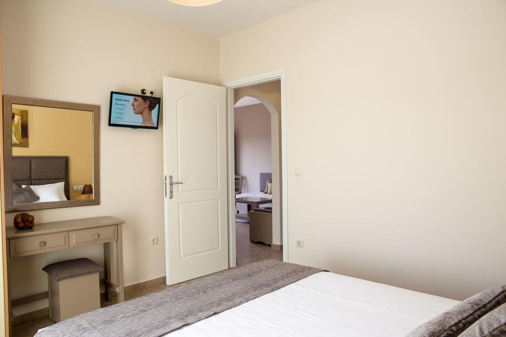 Dina Apartments Razata Экстерьер фото